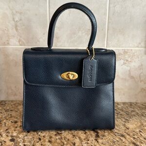 Coach Vintage Madison Gracie NAVY Bag💙 Like New💙 RARE! MINT!